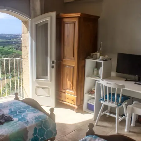 Bed & Breakfast Lovlia Xagħra